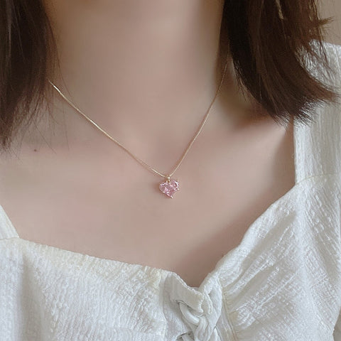 Fashion Trend Unique Design Elegant Delicate Pink Love Zircon Clavicle Necklace Women Charms Female Jewelry Party Gift