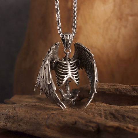 Classic Mythical Character Scarlet Wings Holy Sword Archangel Michael Pendant Necklace for Men Ladies Daily Cycling Wear Jewelry