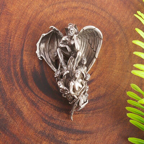 Classic Mythical Character Scarlet Wings Holy Sword Archangel Michael Pendant Necklace for Men Ladies Daily Cycling Wear Jewelry