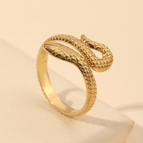 Daicy Hot Sale High Quality Beautiful Opening Adjustable Size Pvd Gold Plated Stainless Steel Woman Snake Ring