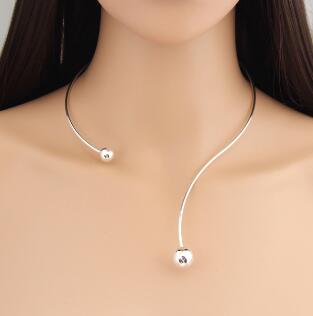 Fashion Simple Torques Collar necklace for women Personality Women Collar Necklaces Maxi Chokers