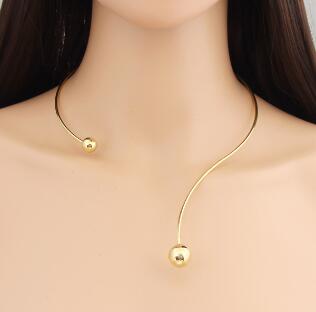 Fashion Simple Torques Collar necklace for women Personality Women Collar Necklaces Maxi Chokers