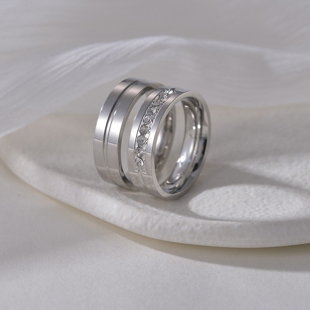 Yiwu Daicy High Quality Hot Selling Cross-border Stainless Steel Diamond Inlaid Couple Zircon Band Ring Wholesale