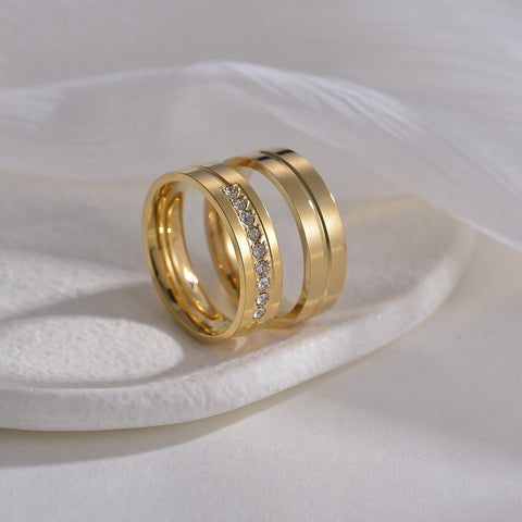 Yiwu Daicy High Quality Hot Selling Cross-border Stainless Steel Diamond Inlaid Couple Zircon Band Ring Wholesale