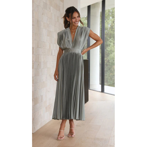 Botvotee Pleated Maxi Dresses for Women 2023 New Fashion Casual Sleeveless V Neck Summer Dress Elegant Vintage Loose Y2k Dress